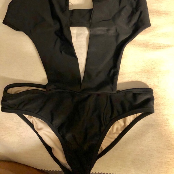 Frederick's of Hollywood Other - Fredericks of Hollywood “Vanessa” Bathing Suit